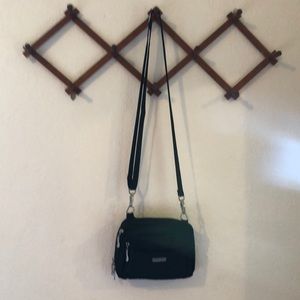 Baggallini crossbody purse